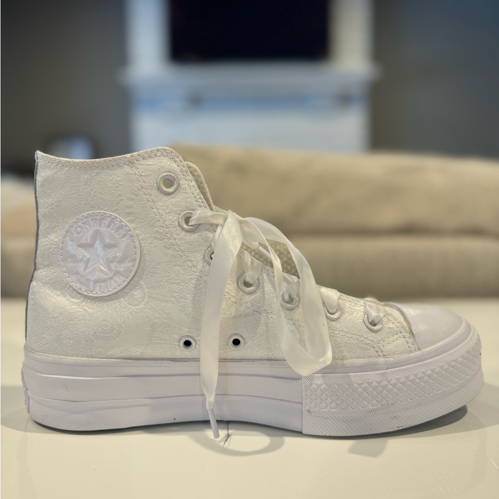 Custom White Bridal “Just Married” Converse Chuck Taylor All-Stars